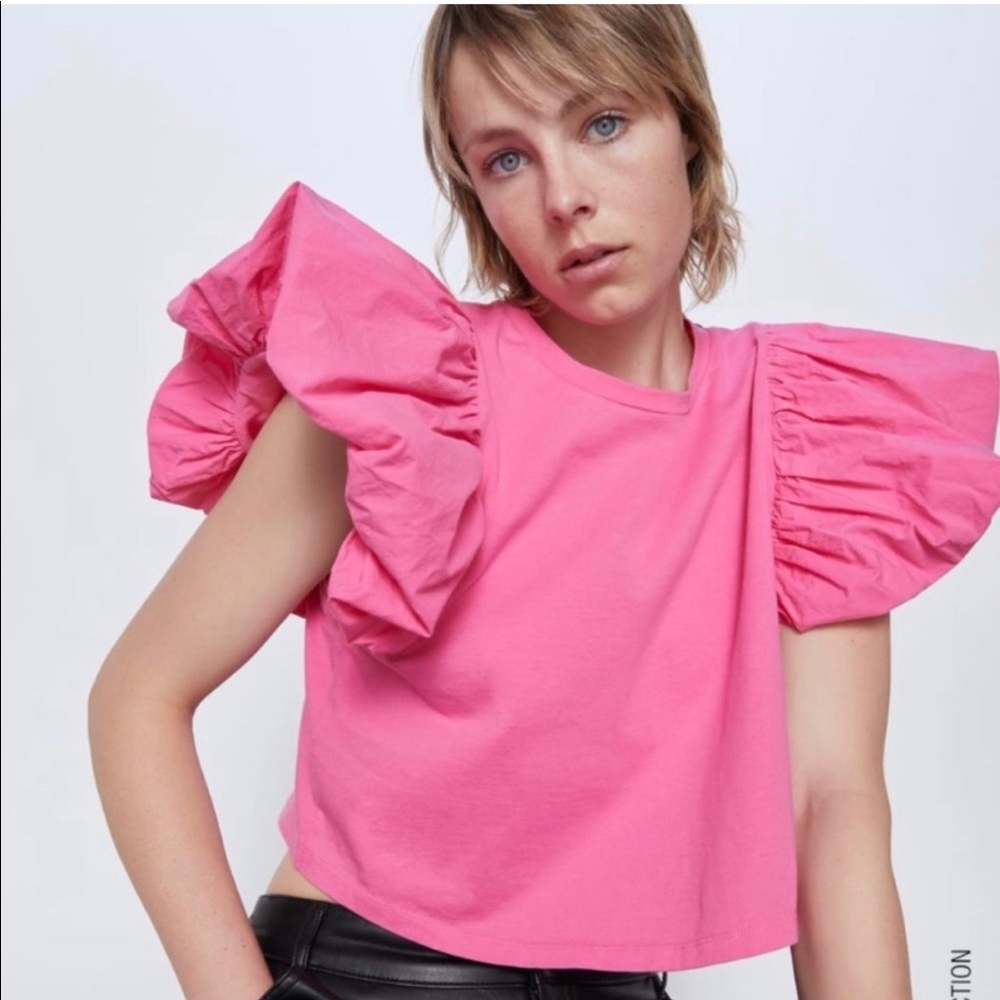 Zara pink puff sleeve top!